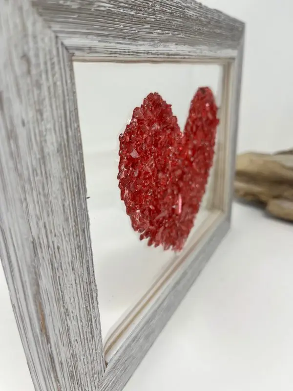 Red Heart Wall Resin Art - Image 4