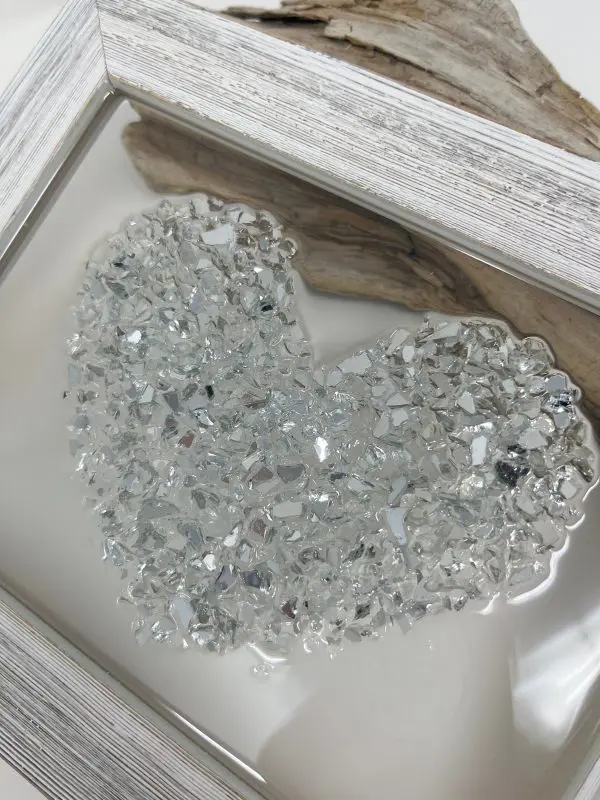Silver Heart Resin Art - Image 4