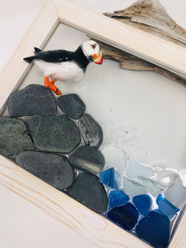 puffin - handmade wall decor with pebbles