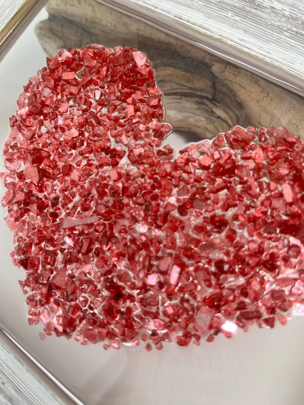 Red Heart Wall Resin Art - Image 8